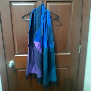 Duchamp lambswool angora scarf blue purple